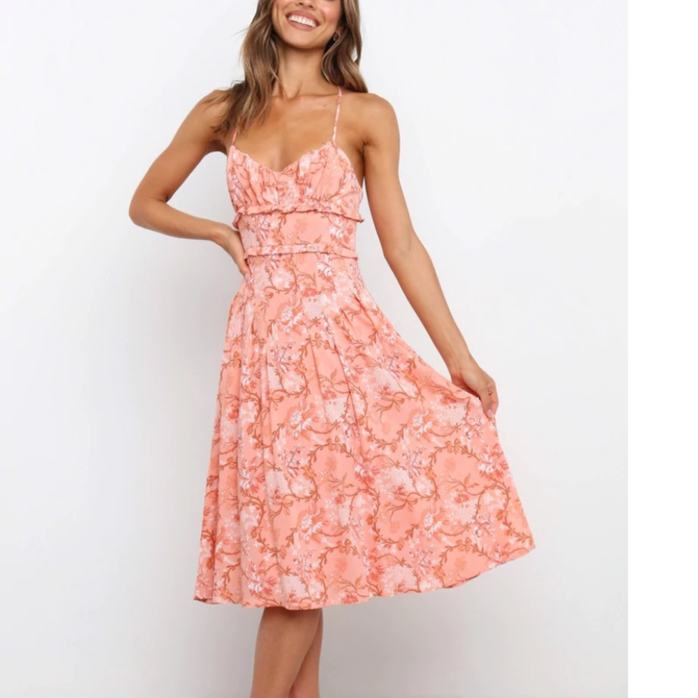 Petal & Pup Fyrsil midi dress size 6